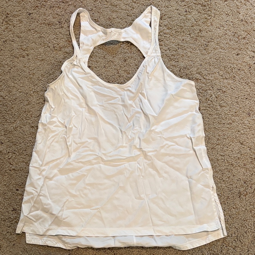 Lululemon White Tank Top Size 8?